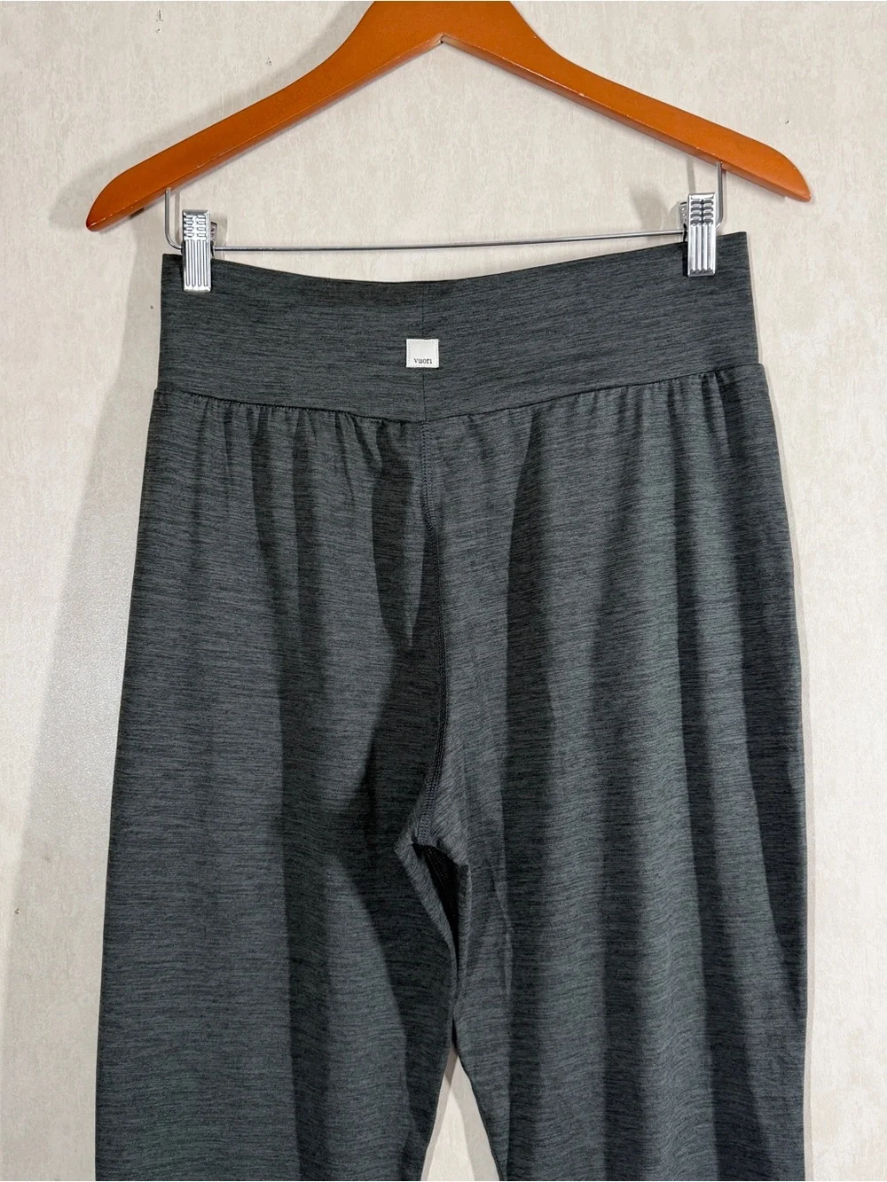 Vuori Women’s Lux At Ease Harem Pants High Rise Soft Jersey in Heather Gray M